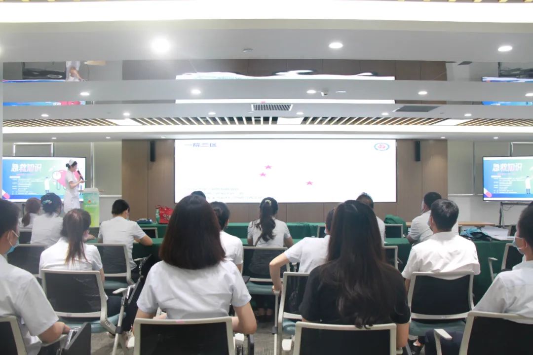 161553115.jpeg 2.jpeg