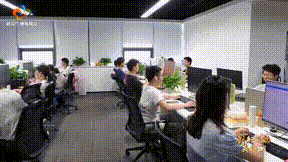 105421105.gif 6的副本.gif